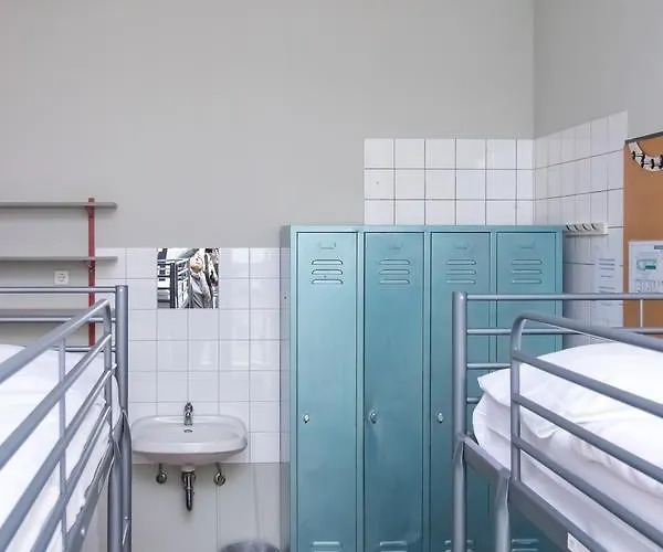 Staycomfort Kreuzberg بيت شباب *